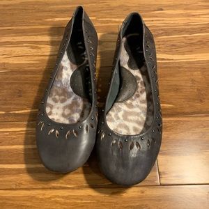 Genuine leather Born Flats